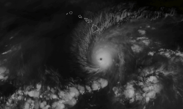 Hurrikan Lane auf Kurs nach Hawaii