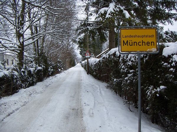 Schnee in der Millionenmetropole München