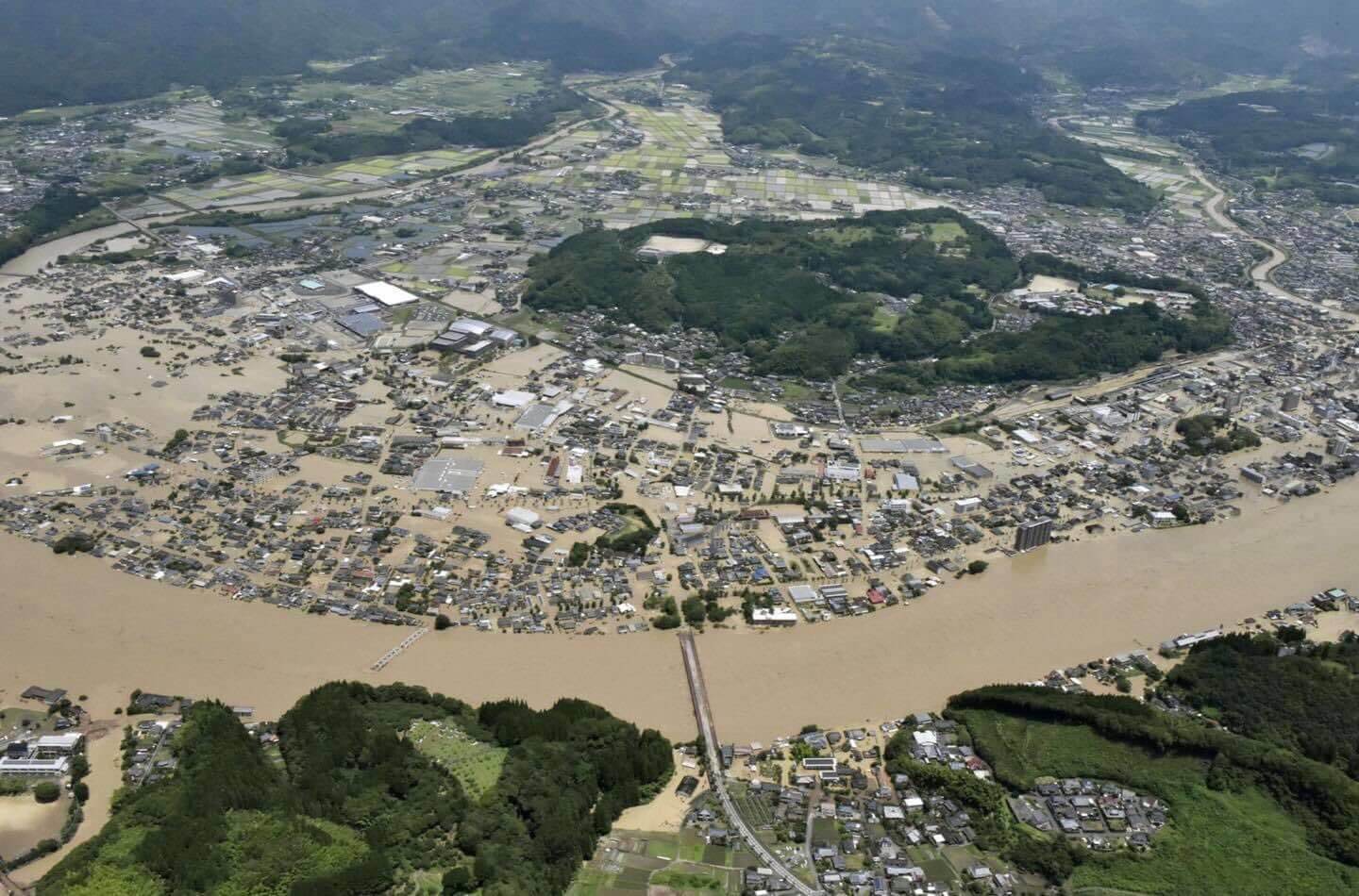 Überschwemmungen Japan @ https://twitter.com/Raven05339255