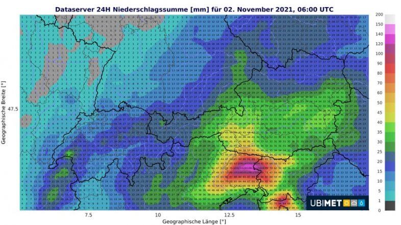 Vorhergesagte Niederschlagsmenge in 24 Stunden bis Dienstagfrüh - UBIMET UCM Modell