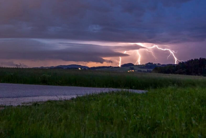 Am Freitag Starkregen und kräftige Gewitter
