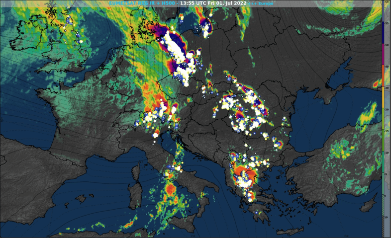 Gewitter über Österreich. Satellitenbild von 13:55 UTC, Quelle: UBIMET/EUMETSAT