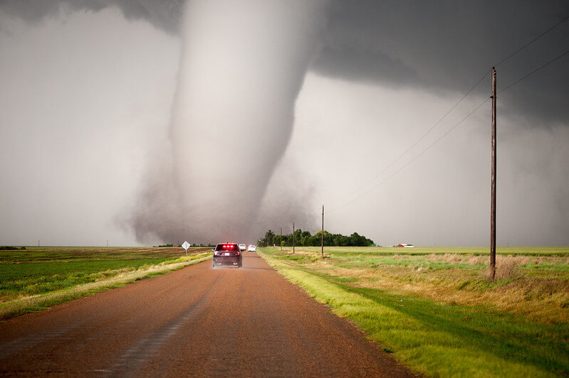 Kräftiger Tornado in den USA (Archivbild) - visualhunt.com