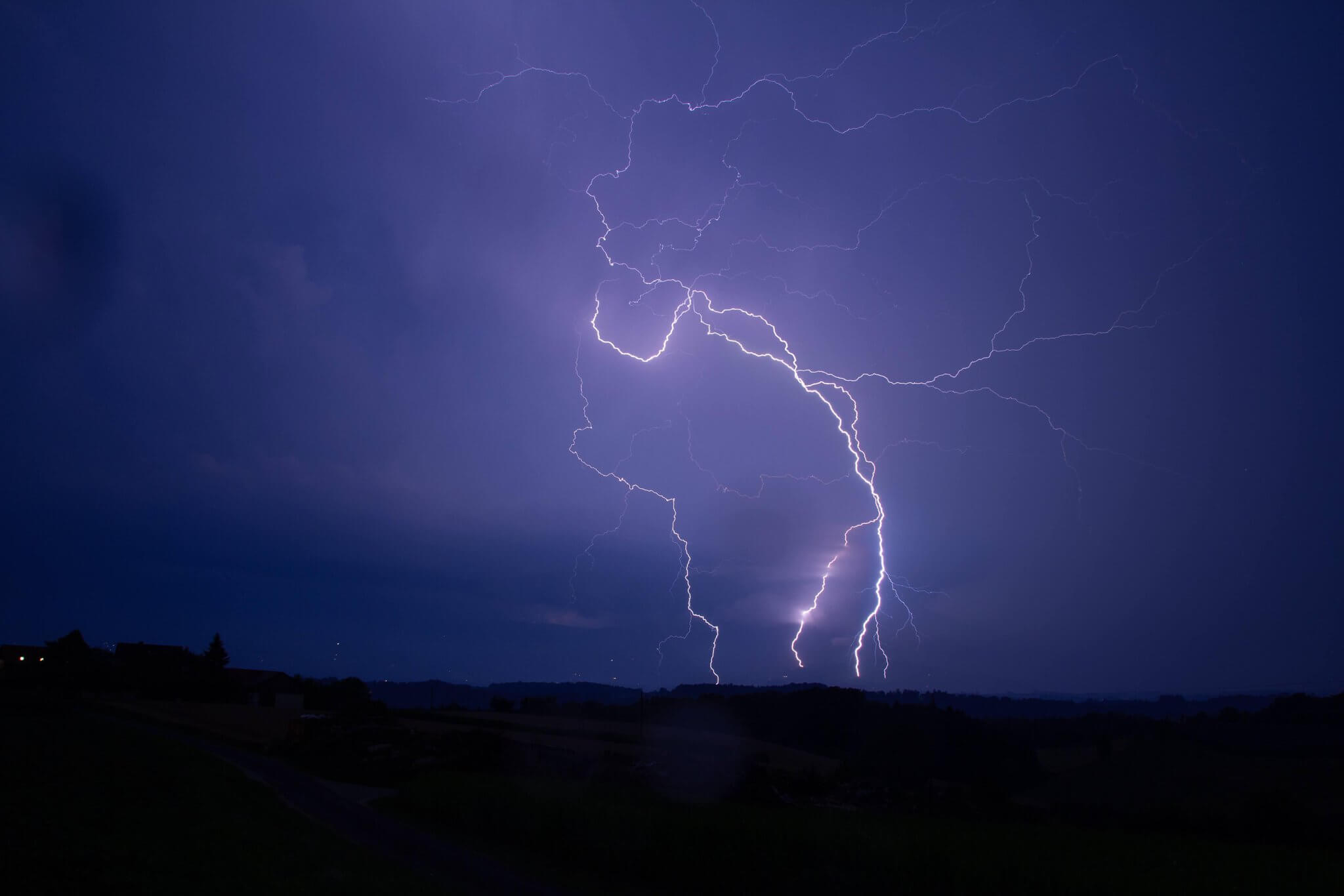 Gewitter in der Weststeiermark am Donnerstagabend. © Storm Science Austria