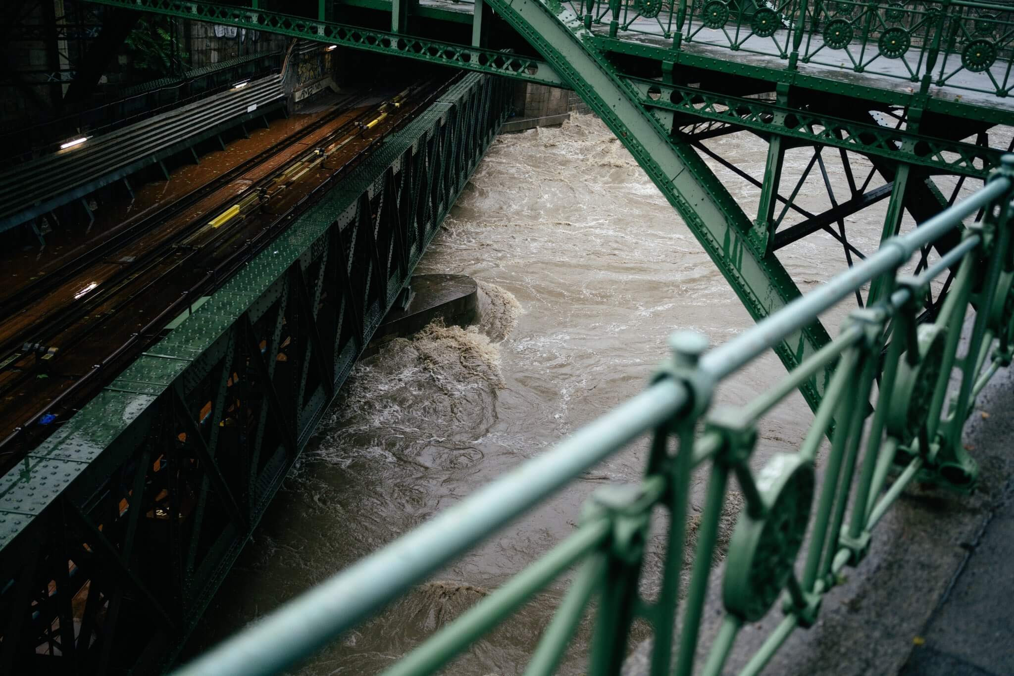 Hochwasser am Wienfluss - Foto: Peter Wölflingseder