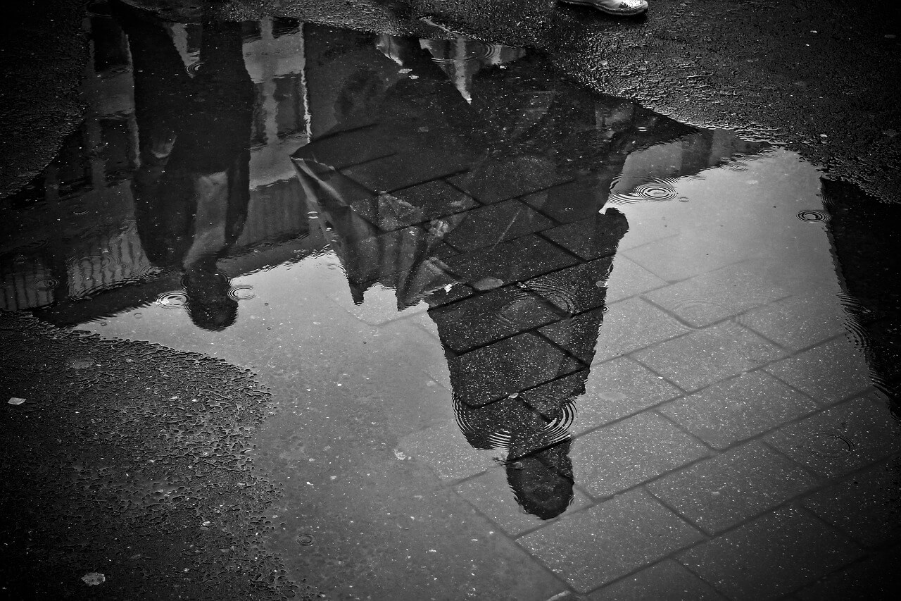 Regenpfütze @ pixabay.com