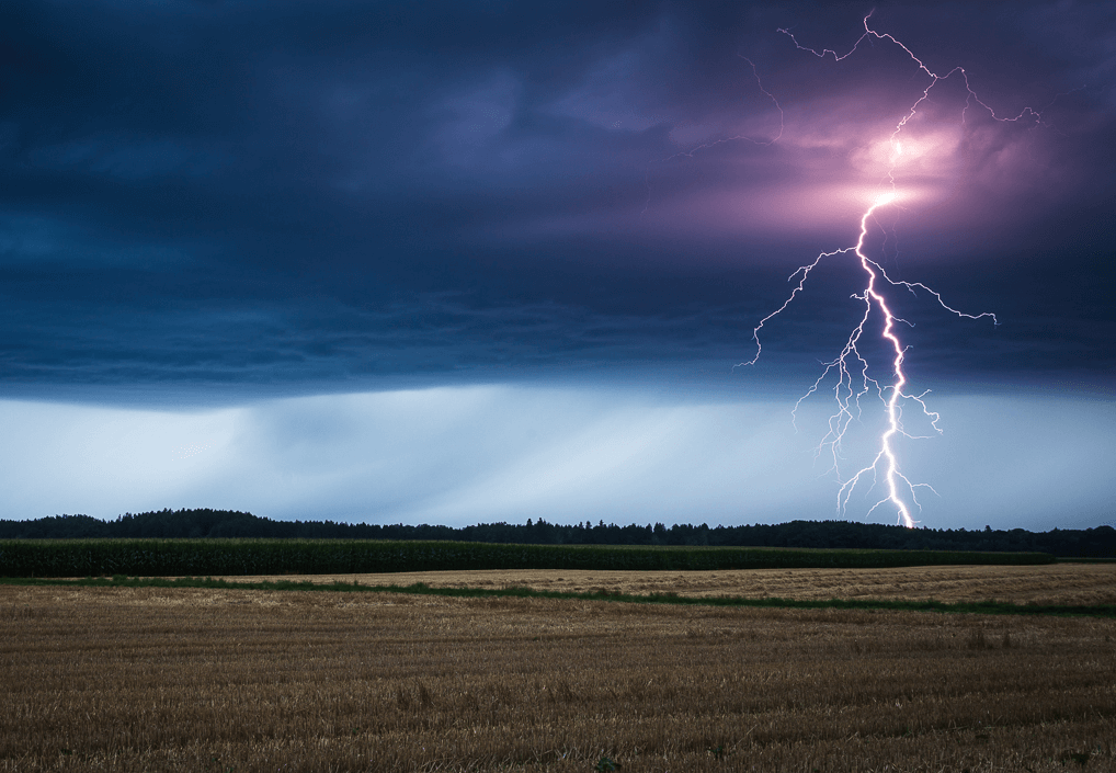 Ein Blitz bei einem Gewitter. © Unwetterfreaks
