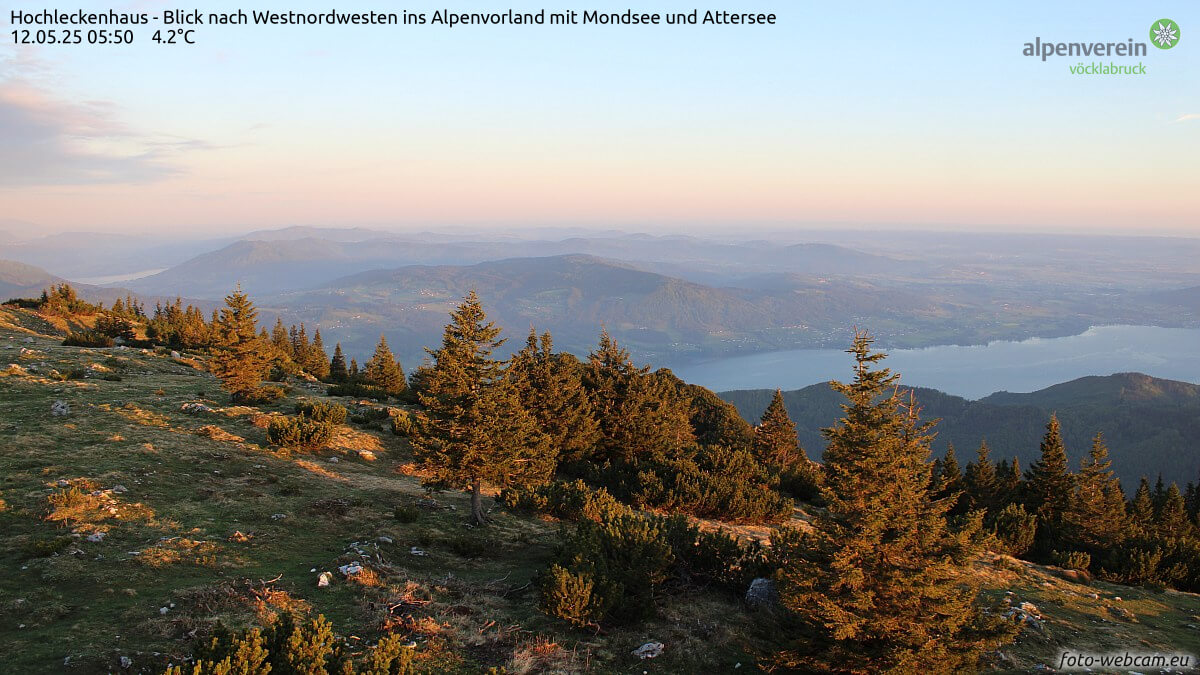 Kalter Mai-Morgen im Alpenvorland - https://www.foto-webcam.eu/webcam/hochleckenhaus/