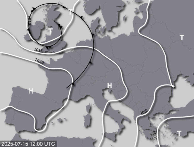 Bodendruck- und Frontenkarte für Dienstag, den 15. Juli 2025, 14 Uhr MESZ (Quelle: UBIMET)