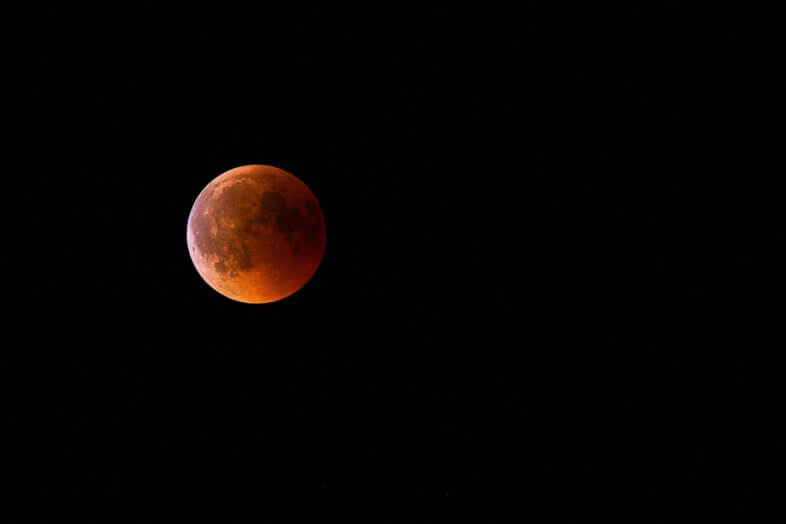 Totale Mondfinsternis in Österreich am Sonntag