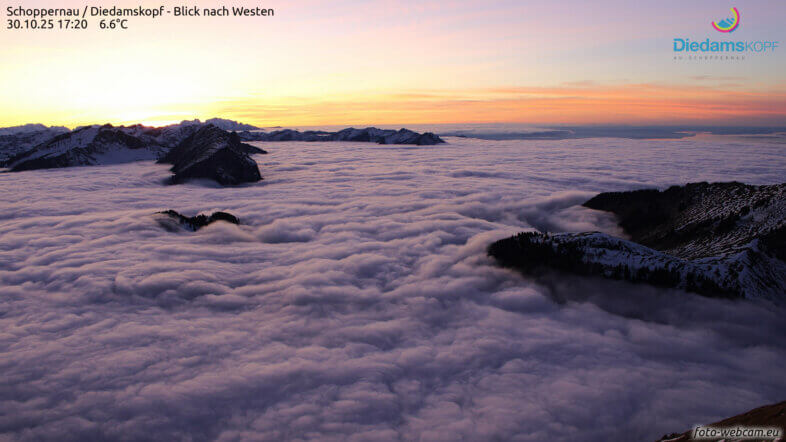 Am Freitag in den Niederungen teils zäher Nebel oder Hochnebel