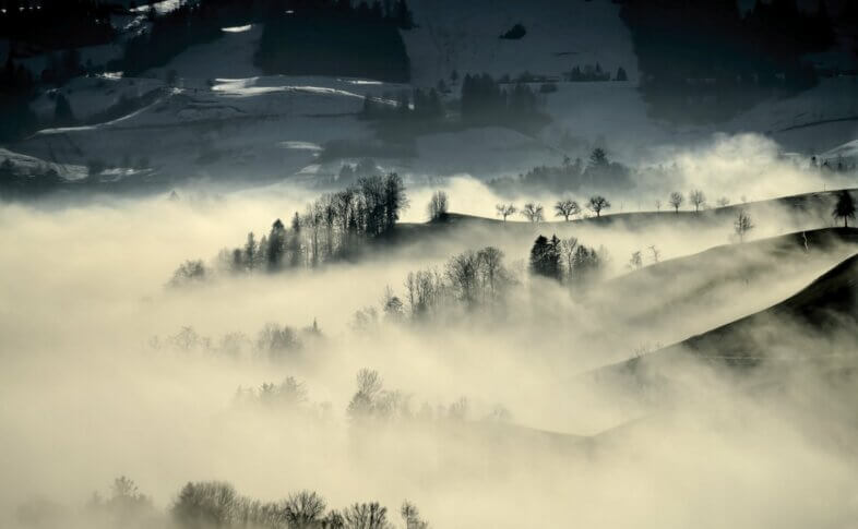 Am Montag Nebel und Sonne, im Süden etwas Regen