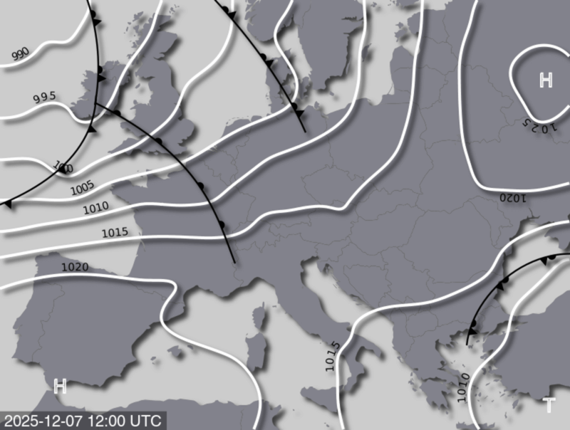 Bodendruck- und Frontenkarte für Sonntag, 7. Dezember 2025, 13:00 MEZ (Quelle: UBIMET)