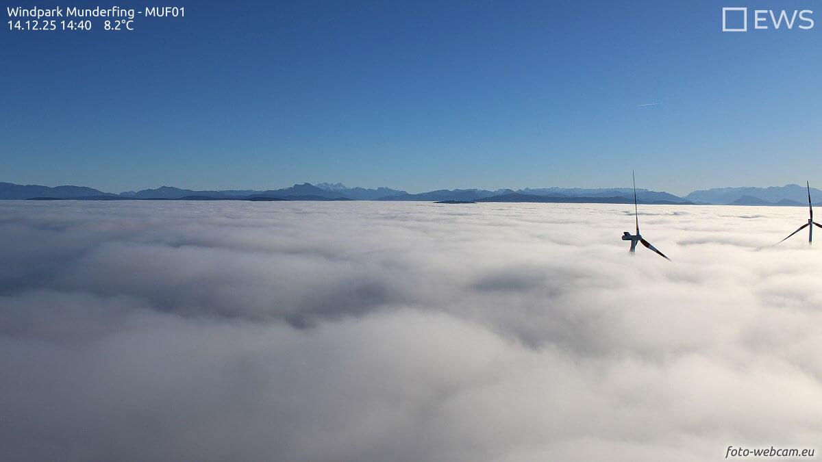 Sonne oben - Nebel unten. Ein gewohntes Bild in diesem Dezember.