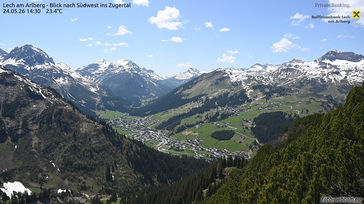 In der Arlbergregion schmilzt der Schnee des Winters bei dieser Wetterlage jetzt dahin. ©foto-webcam.eu