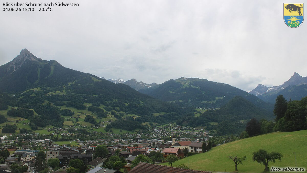 Bereits trüber Himmel in Schruns @foto-webcam.eu