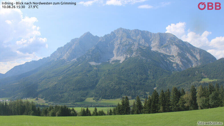 Am Montag im Bergland gewittrig
